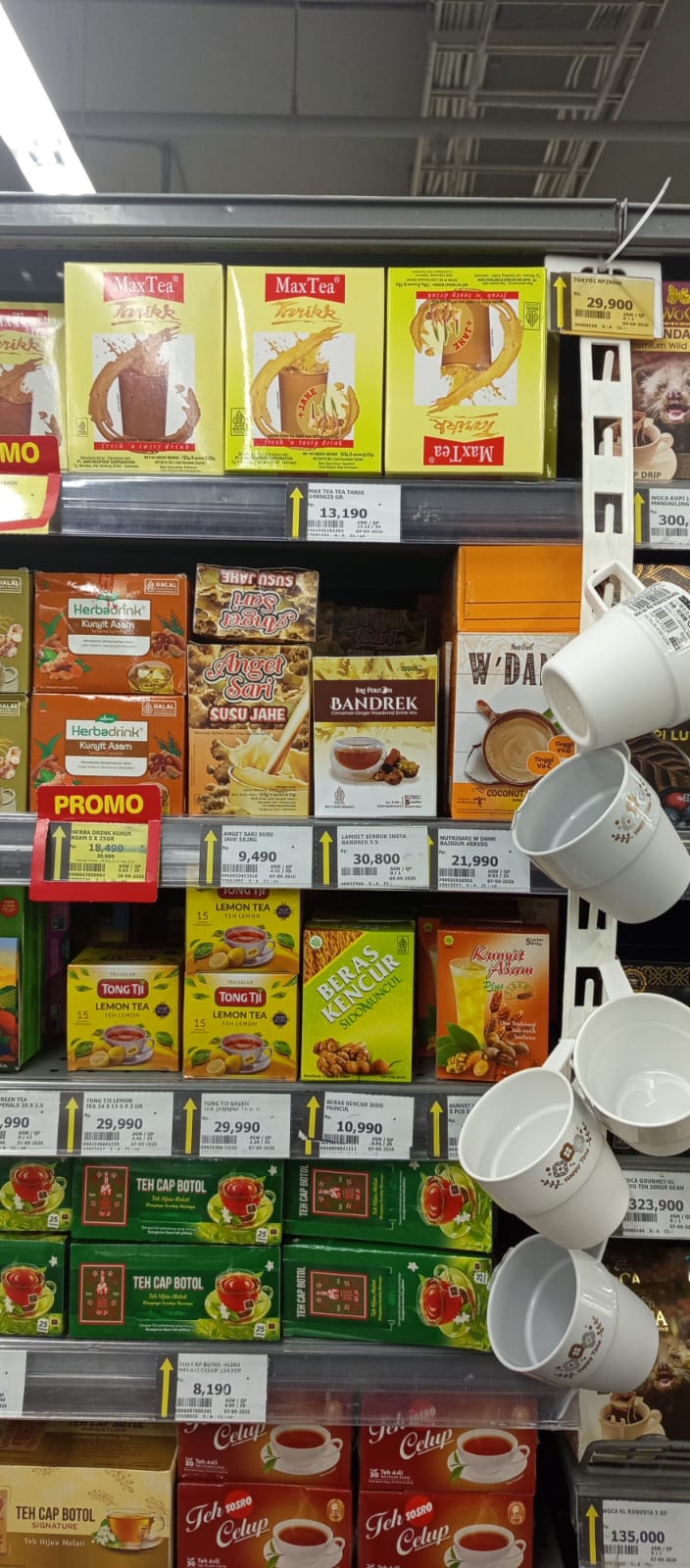 Retail display — Ing Pawon & Lamoet